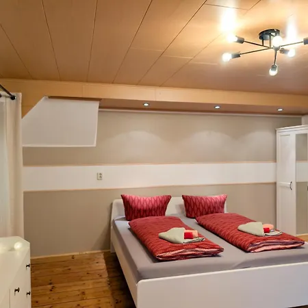 Hw13-urlaubsmagie - Für Bis Zu 10p - Gemeinschaftsgarten Mit Sauna&pool Apartment *