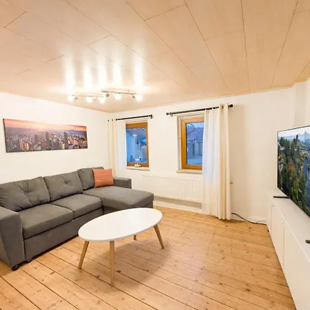 Apartamento Urlaubsmagie Himmelsleiter - Fuer Bis Zu 10p - Mit Sauna Sebnitz