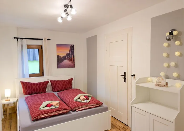 Hw13-urlaubsmagie - Für Bis Zu 10p - Gemeinschaftsgarten Mit Sauna&pool Sebnitz